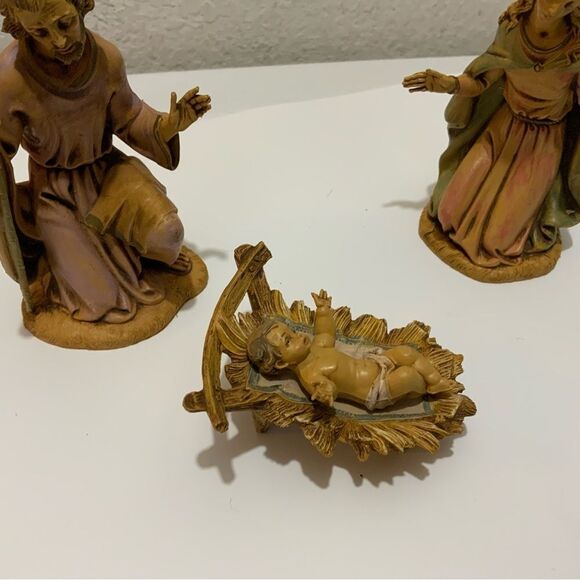 Fontanini Depose Italy Holy Family Joseph Mary Jesus Nativity Village G2 - Picture 3 of 7
